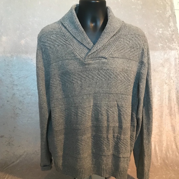 MARC ANTHONY V-NECK PULLOVER SWEATER - Picture 1 of 8